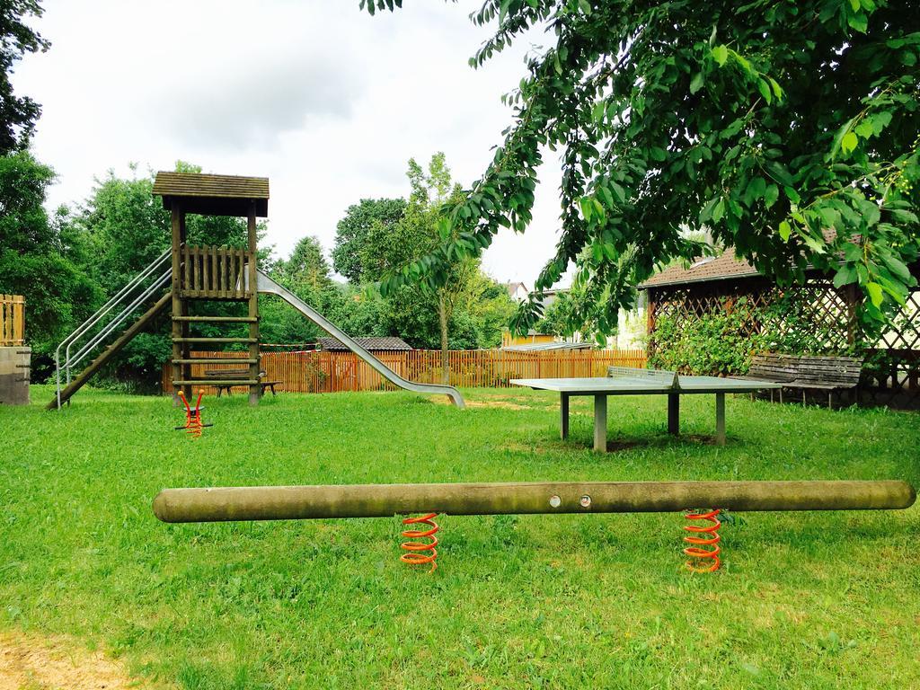 Arb Pension Gmbh Herchsheim Екстериор снимка